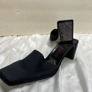 Anne Klein heeled mule
